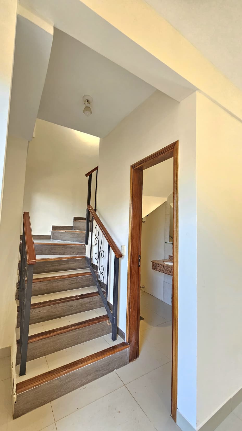 Alquilo hermoso duplex zona Rakiura – 2