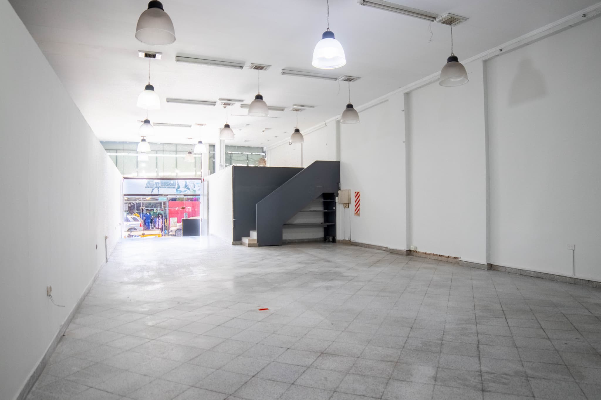 Local Comercial En Mercado San Lorenzo – 2