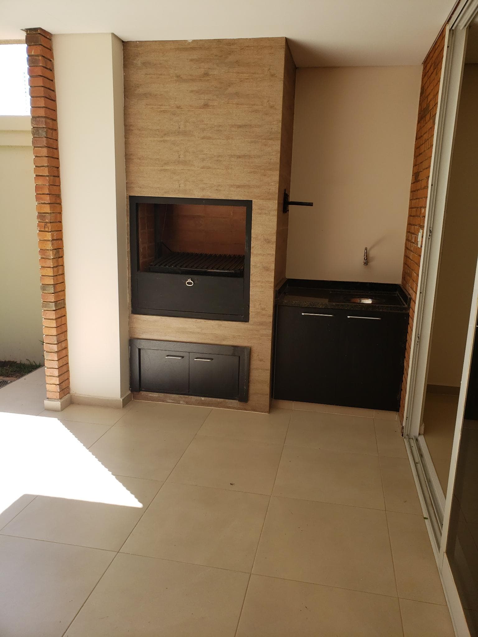 Hermoso y amplio departamento con área de servicio y patio ! – 3