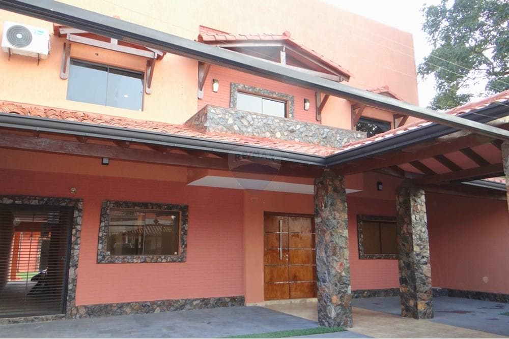 RESIDENCIA EN LAMBARE – 2
