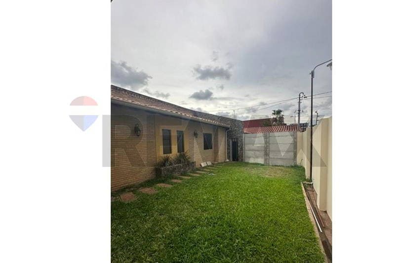 Chalet - Alquiler - San Jorge, Asunción, Paraguay – 2