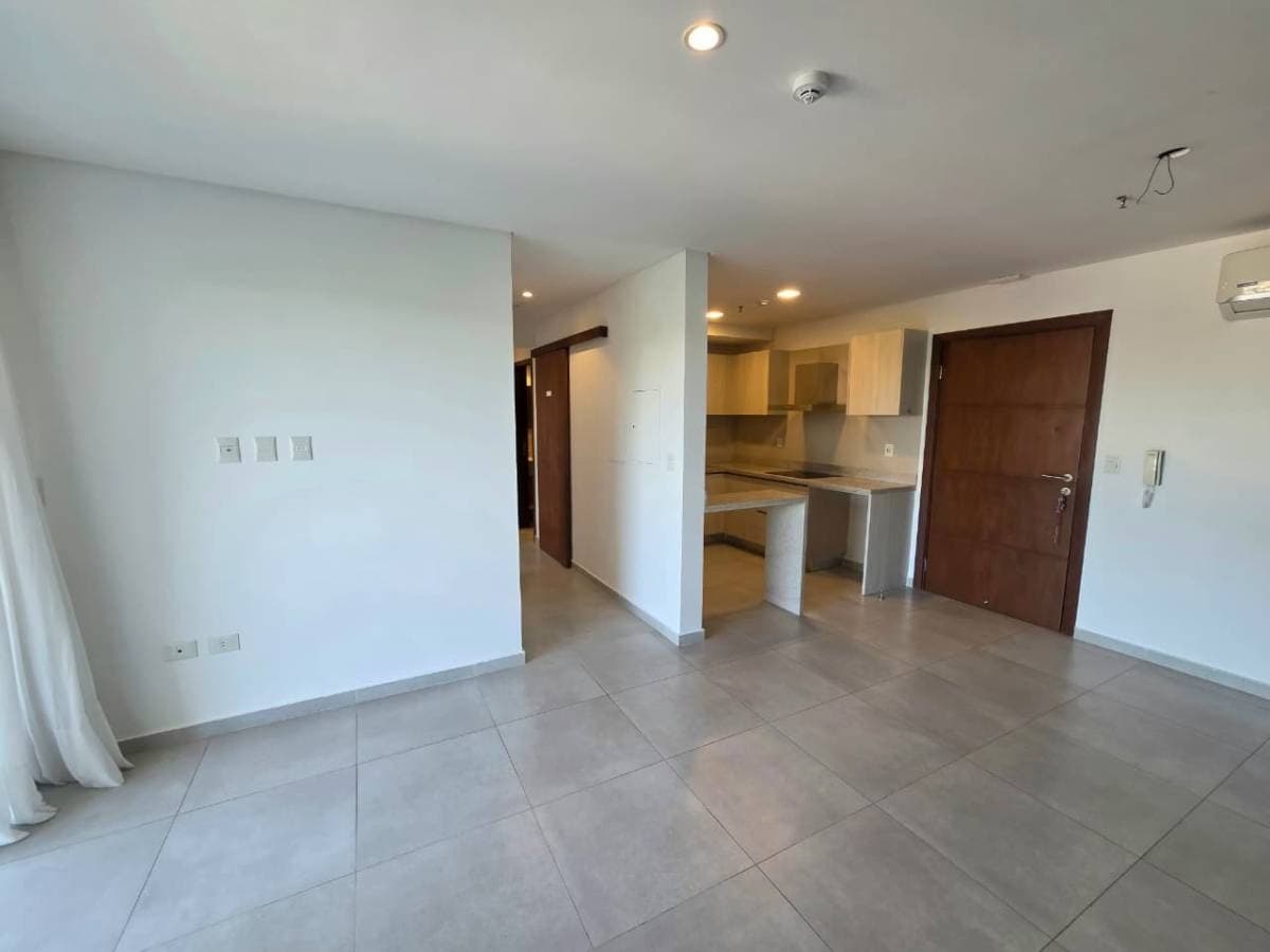 ALQUILER - DEPARTAMENTO DE 2 DORM EN EL EDIFICIO URBAN CARMELITAS