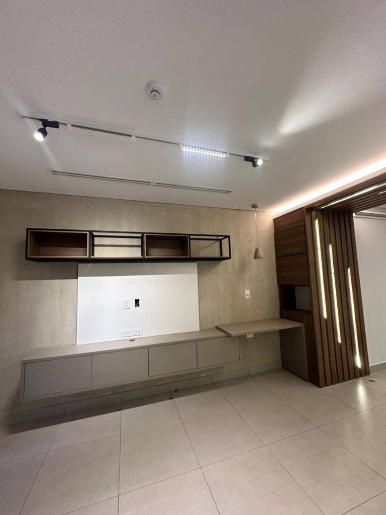 VENDO DEPARTAMENTO SEMI AMOBLADO ZONA LUQUE – 2