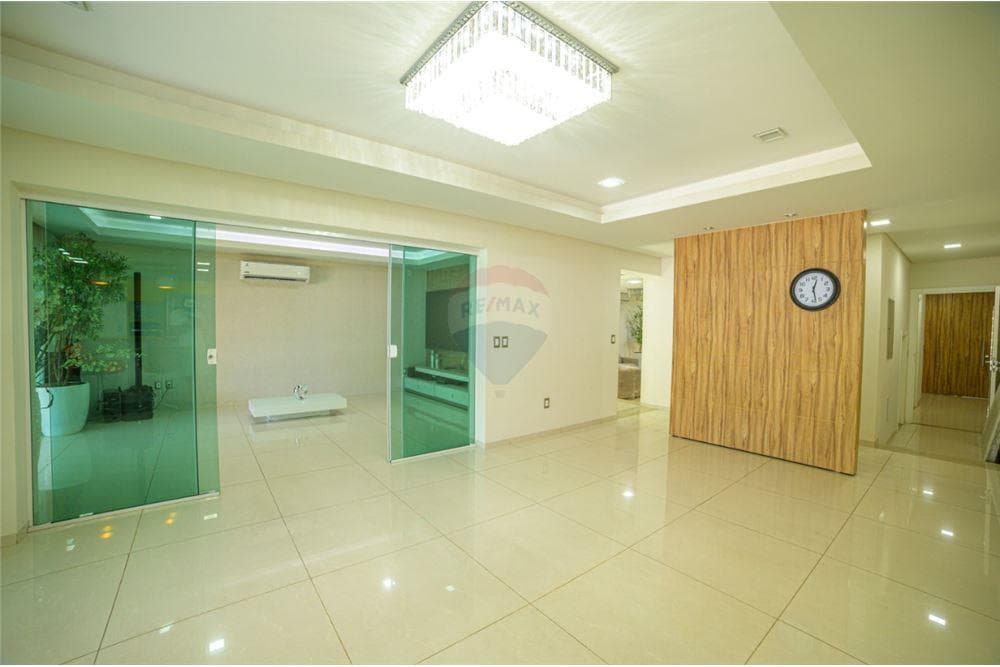Vendo Imponente residencia de 4 dormitorios en suite – 3
