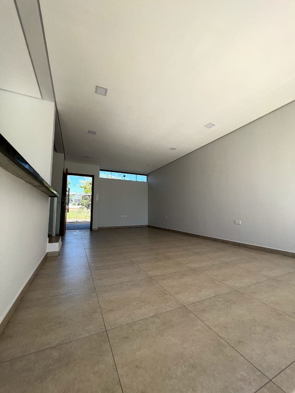 VENDO DÚPLEX A ESTRENAR EN LUQUE – 2