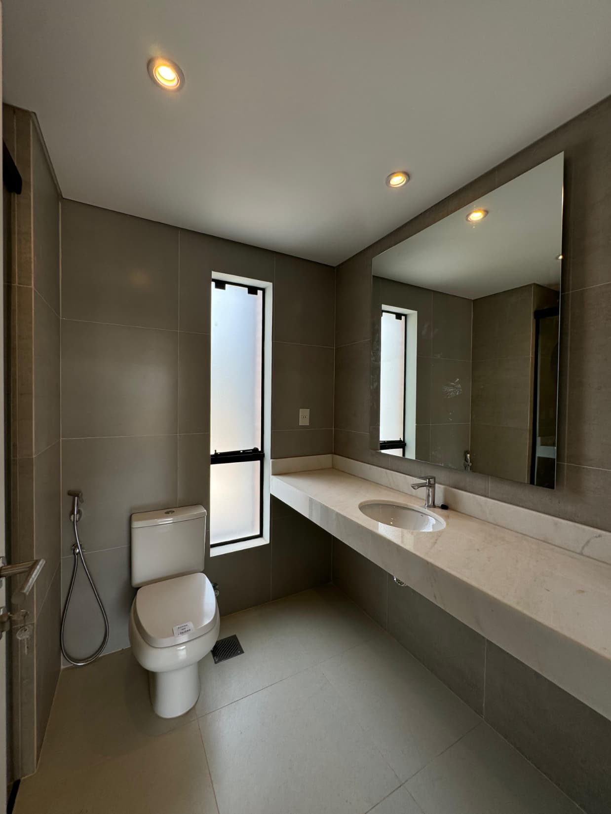 VENDO DUPLEX- LUQUE ZONA AEROPUERTO – 3