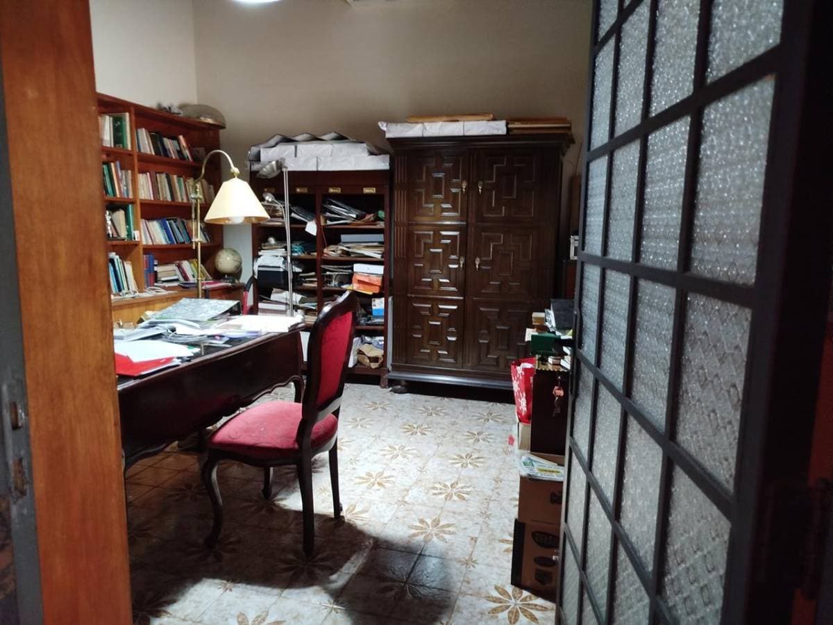 VENDO CASA A REFACCIONAR – BARRIO MBURICAÓ – 3
