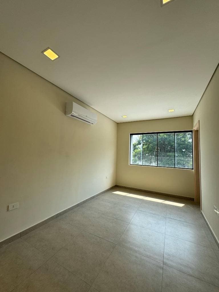 ALQUILO DUPLEX A ESTRENAR EN LUQUE- CUARTO BARRIO – 3