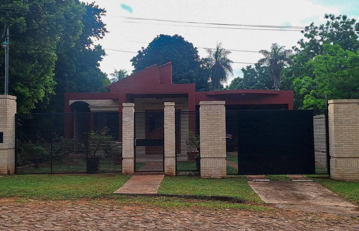 Vendo hermosa casa en la ciudad de Luque. – 2