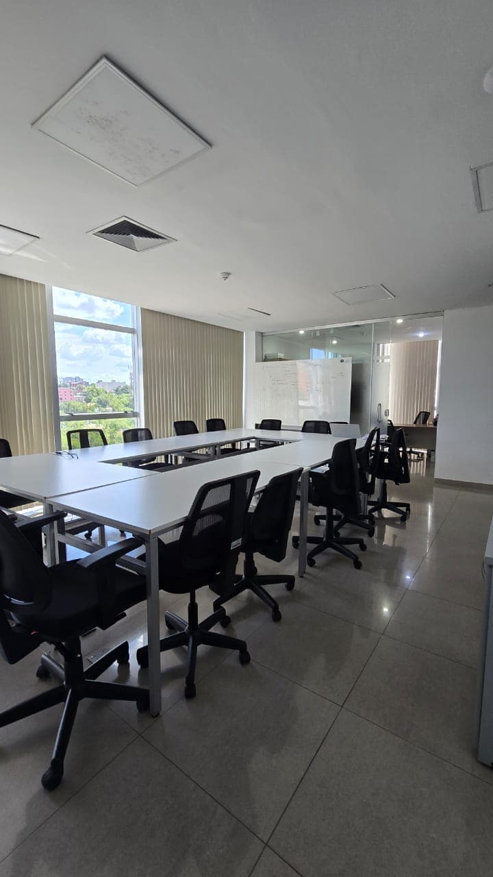 Alquilo 1.338 M2 En Edificio Corporativo Zona Colegio Internacional - Lof7758072