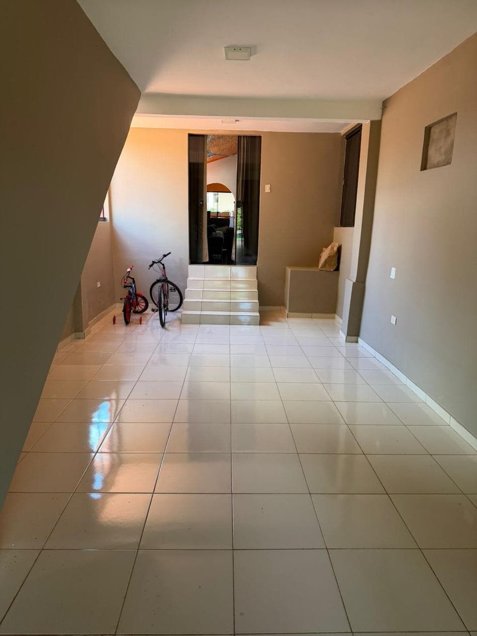 VENDO CASA EN CIUDAD DEL ESTE – 3