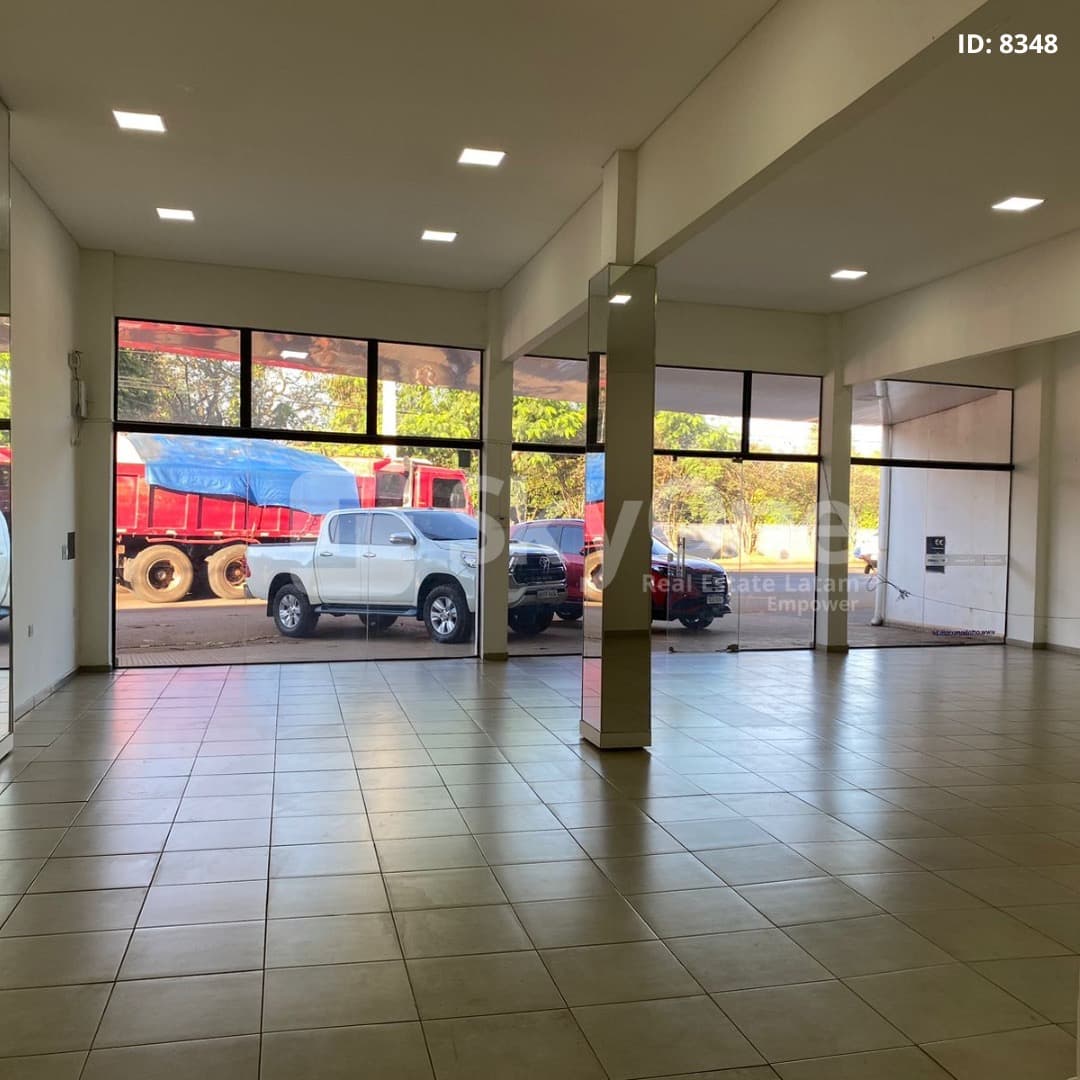ALQUILO HERMOSO SALÓN COMERCIAL CON DEPOSITO – 3