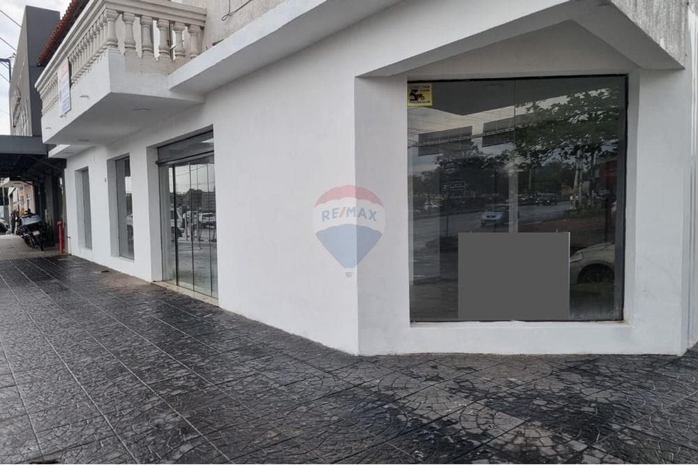 Alquiler comercial en Loma Pyta