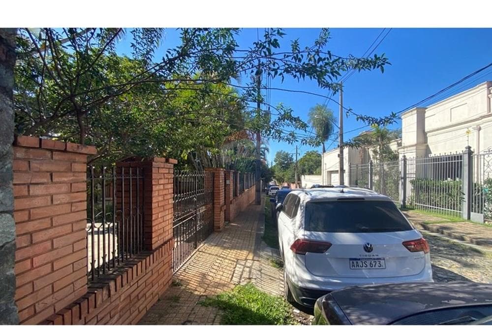 Terreno de 740 m2 en San Cristóbal - 24m de Frente sobre Guido Spano – 2