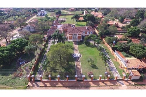 VENDO CASA EN FERNANDO