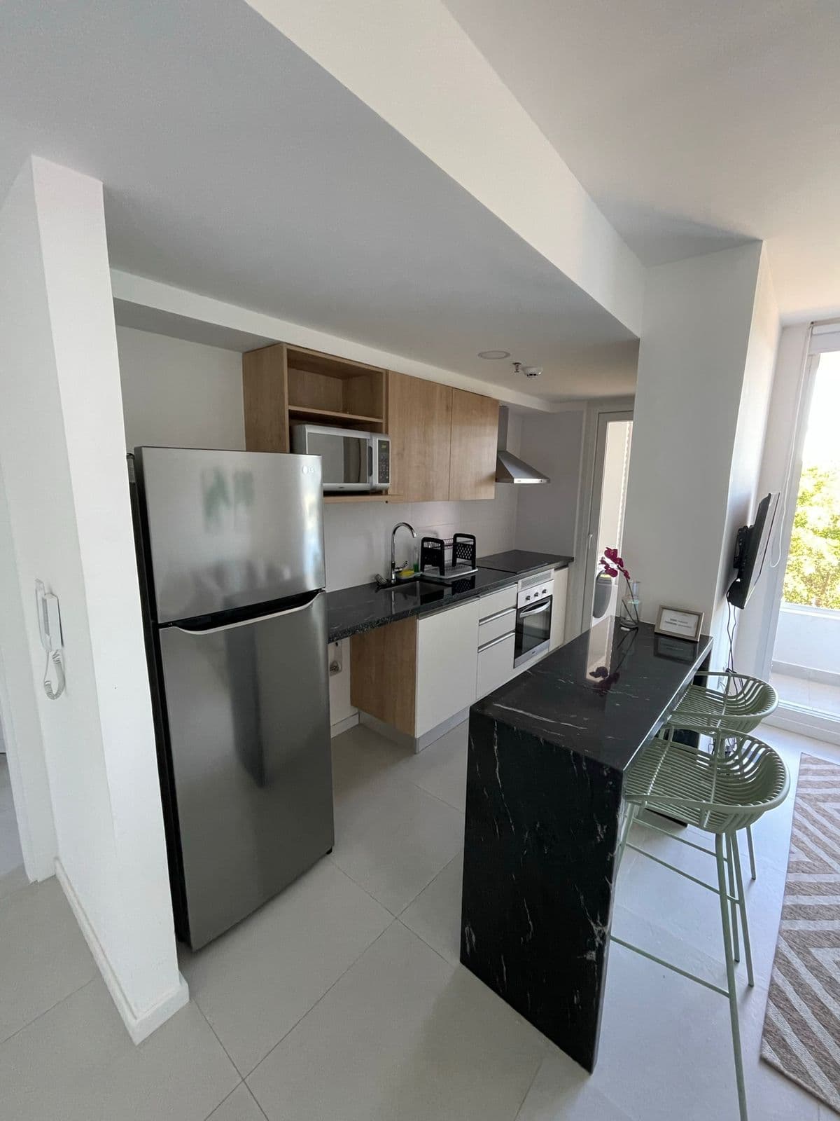 Alquilo hermoso departamento 1 dormitorio – 3