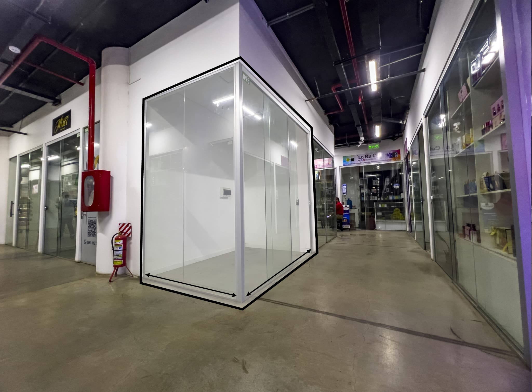 En Venta Salón Comercial + Cochera + Deposito – 2