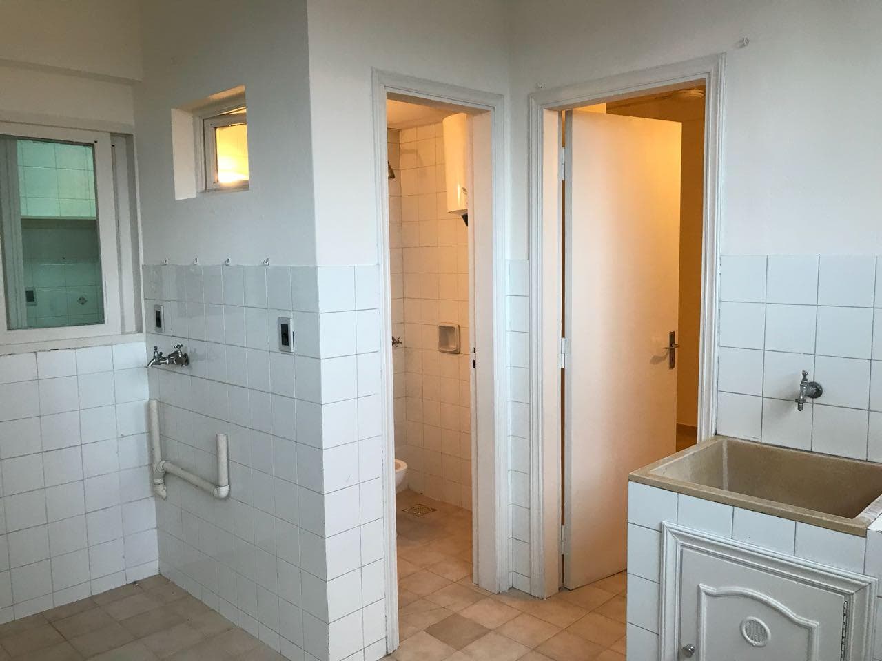 VENDO DEPARTAMENTO DE TRES DORMITORIOS BARRIO LAS LOMAS – 3