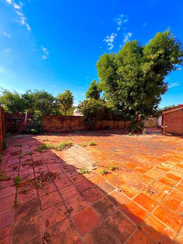 Venta De Casa En Virgen Del Huerto, Asunción