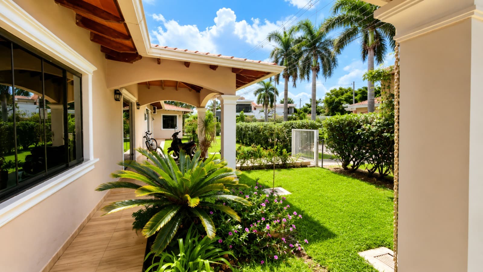 VENDO CASA EN EL PARANA COUNTRY CLUB – 2