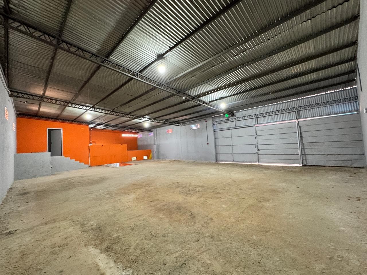 OPORTUNIDAD DE ALQUILER COMERCIAL EN UBICACIÓN ESTRATÉGICA – 3