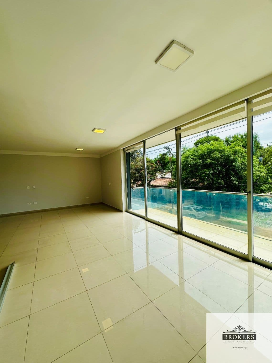 Alquilo Departamento De 3 Dormitorios Con o Sin Muebles En Mburucuya – 3