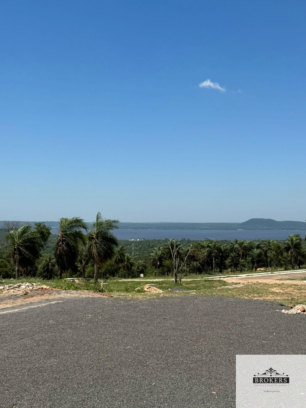 Vendo Terreno De 1.159 m2 Con Vista Al Lago En Condominio En San Bernardino