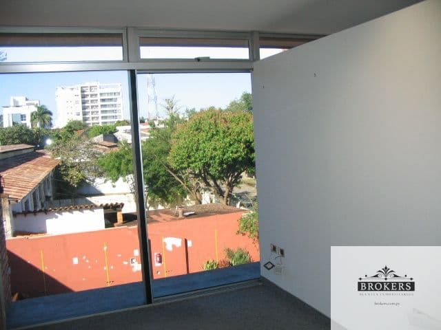 Alquilo Oficina De 90 m2 Con 2 Cocheras En Villa Morra – 3