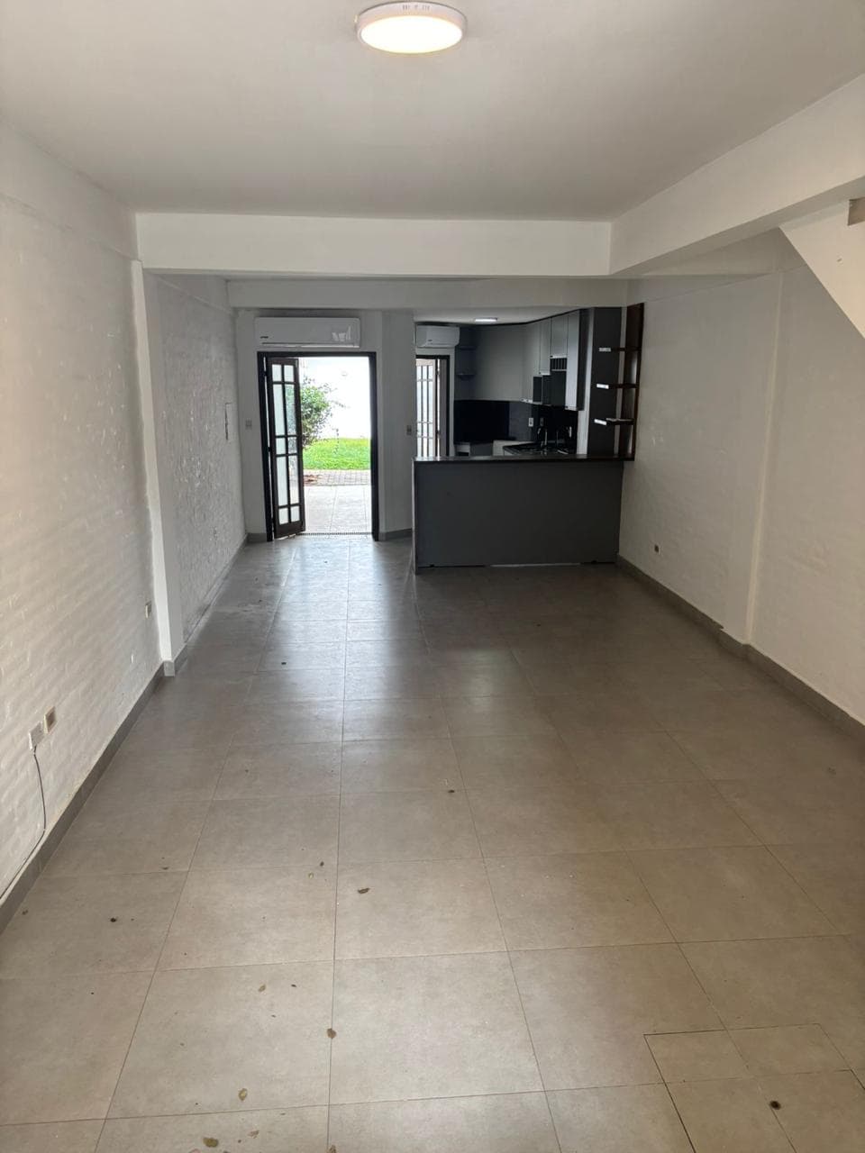 ALQUILO DUPLEX EN ASUNCION BARRIO MBURUCUYA – 2