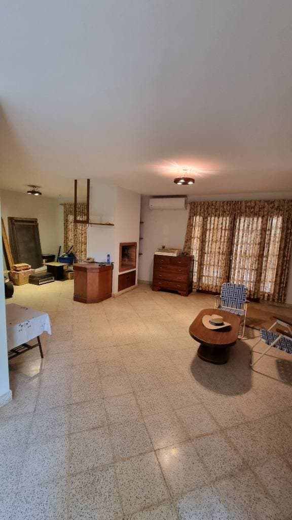 Casa en alquiler - Mariano Roque Alonso, esquina – 2
