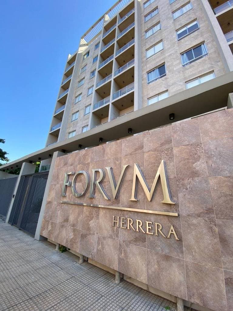 VENTA | DEPARTAMENTO DE 2 DORMITORIOS EN EDIFICIO FORVM HERRERA