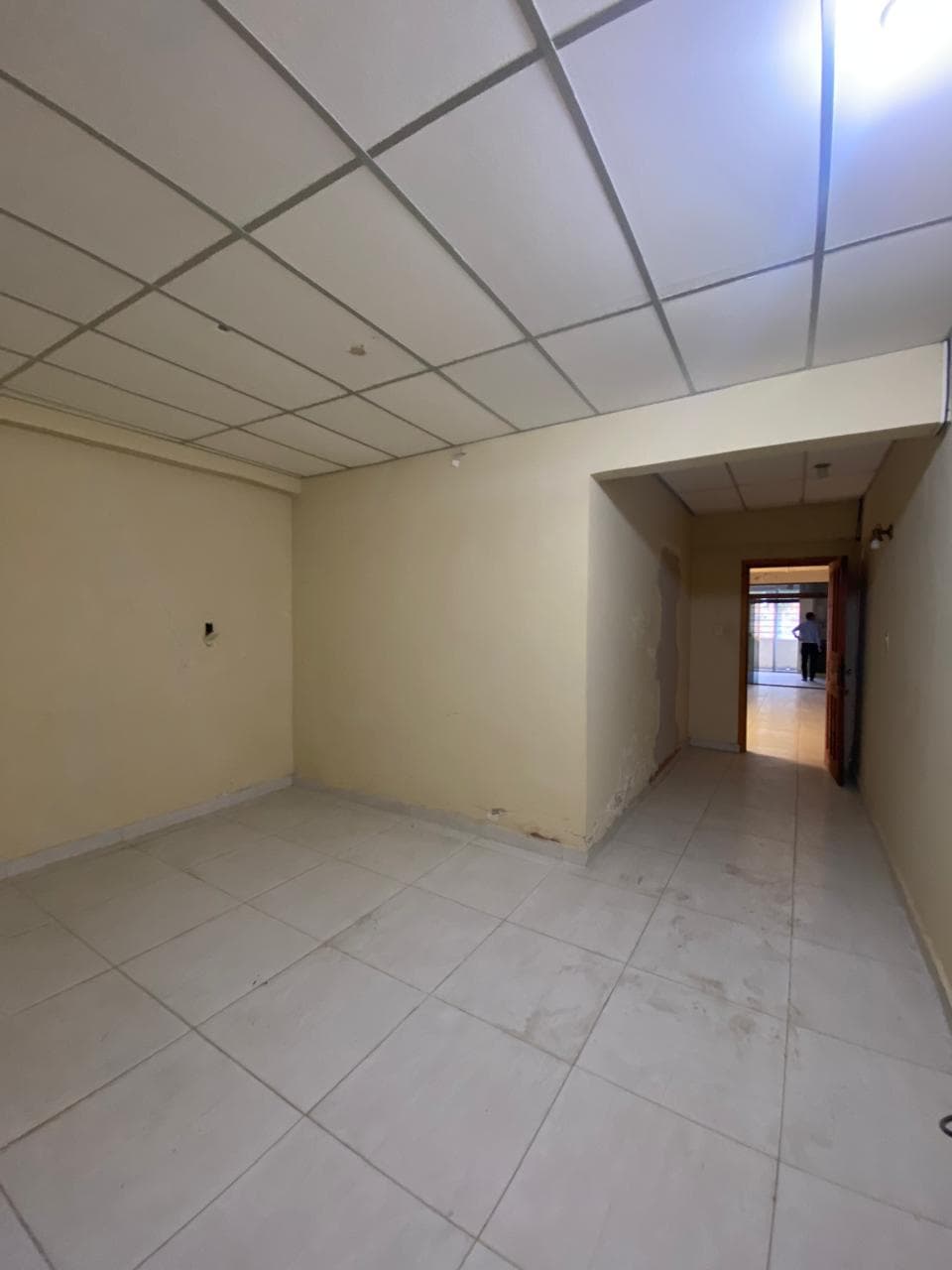 Vendo O Alquilo Local Para Negocio Con Estacionamiento – 3