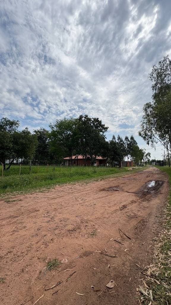 Terrenos en Venta en Club de Campo Surubí’i – 2