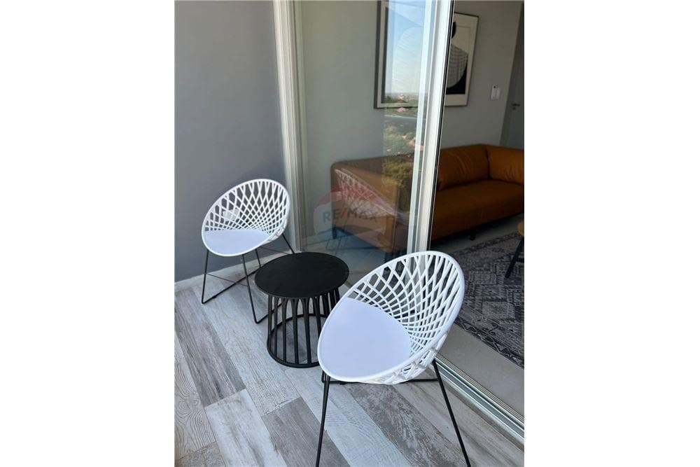 DEPARTAMENTO DE 2 DORMITORIOS AMOBLADO ZONA EJE – 2
