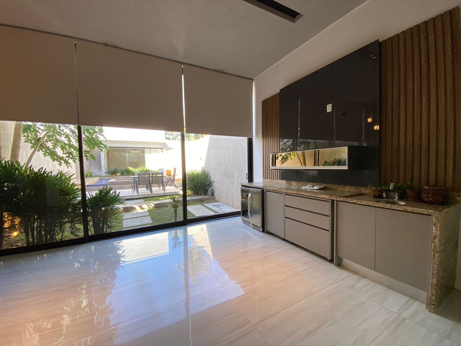EN VENTA O ALQUILER- Casa de 3 dormitorios en Barrio Ycua Sati