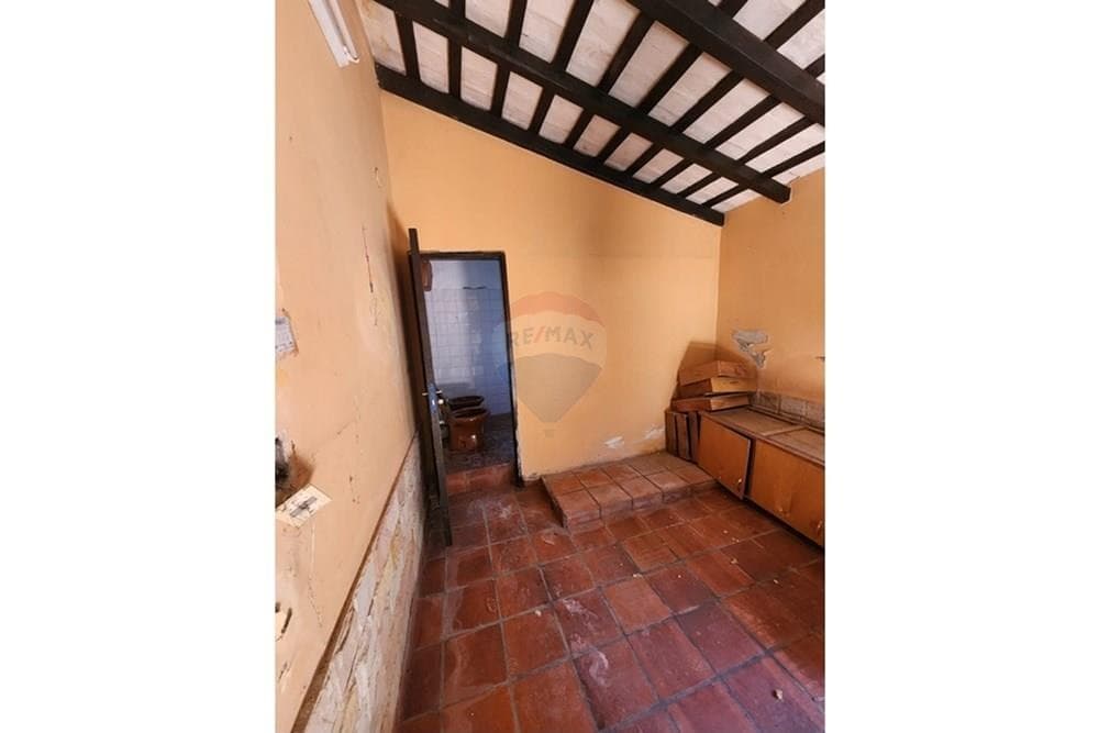 VENDO PROPIEDAD ZONA CASA RICA LOS LAURELES – 3