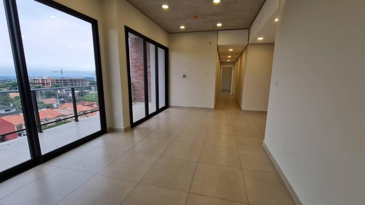 VENDO AMPLIO DEPARTAMENTO EN EL EDIFICIO CARMELITAS PLAZA – 2