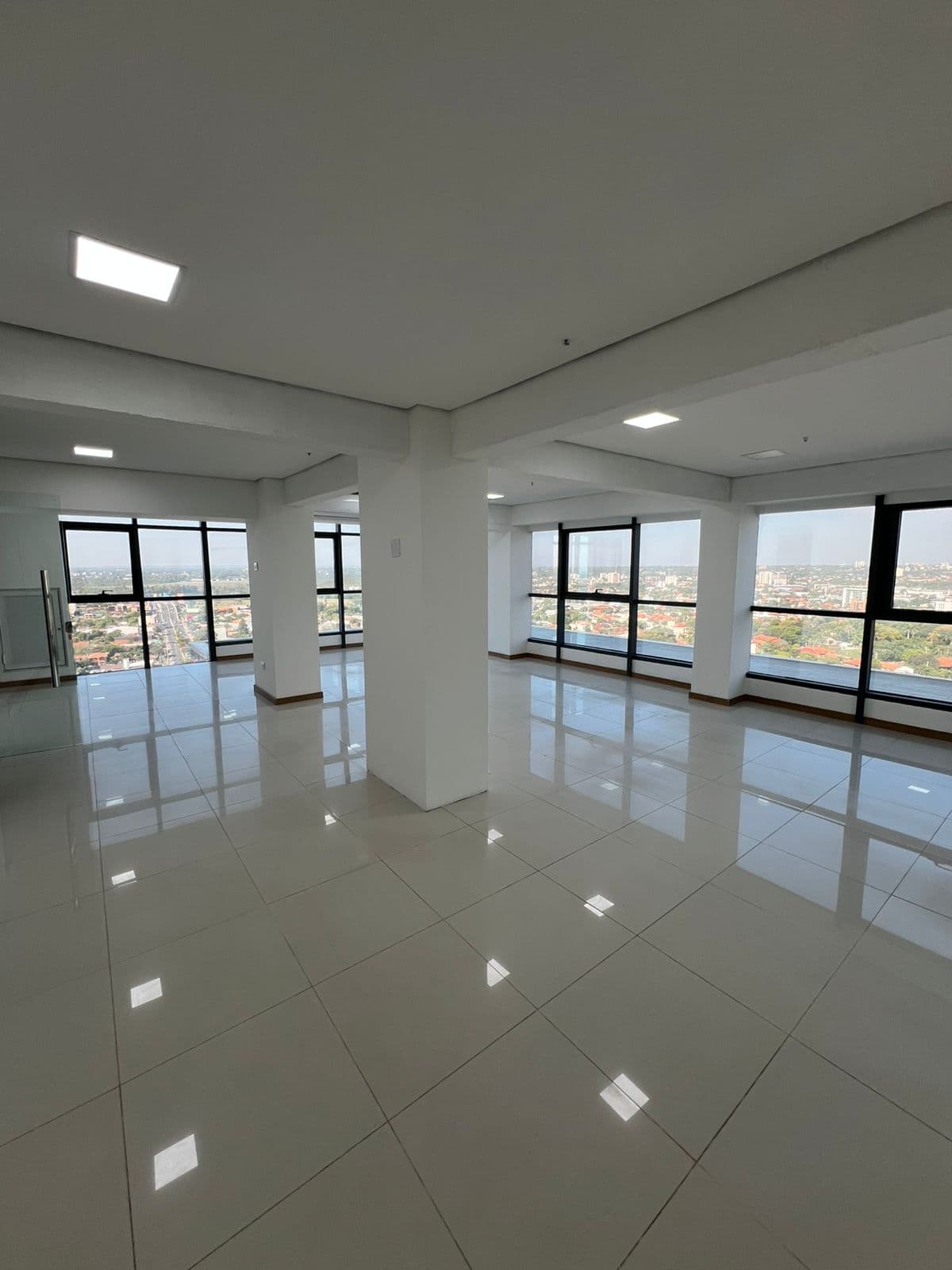 ALQUILO OFICINA EN TRADING PARK – ¡Listo para ocupar!