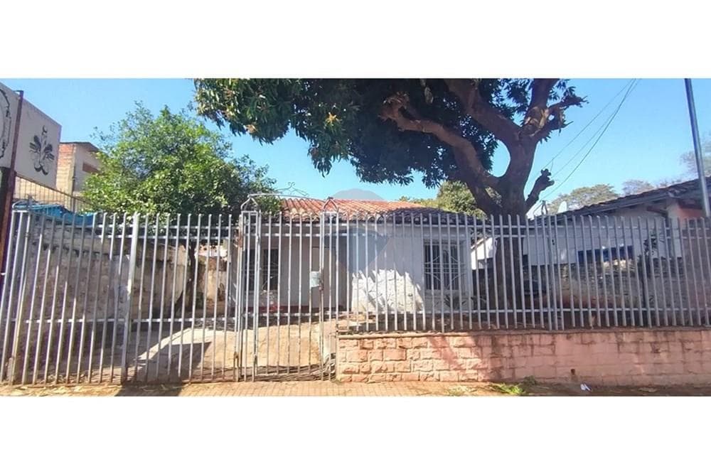 TERRENO CON CASA A REFACCIONAR EN B° DOMINGO SAVIO, FDO ZONA NORTE – 3