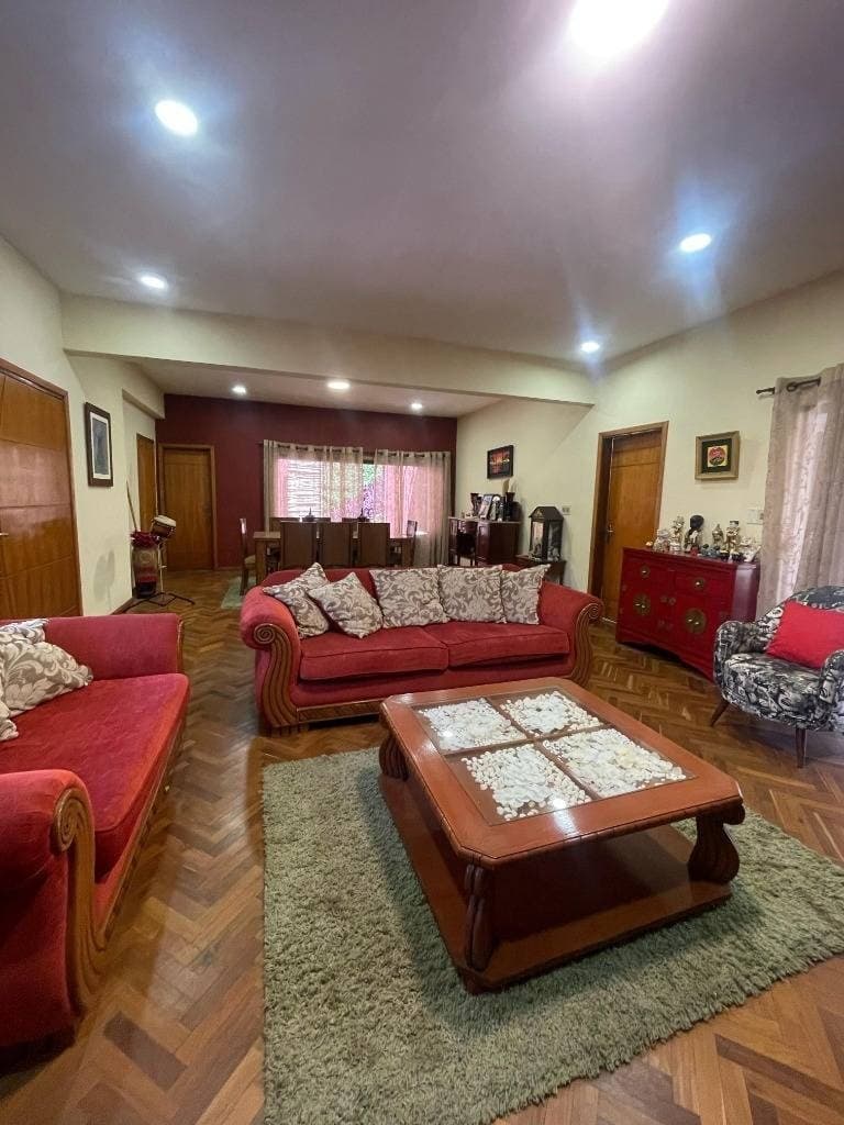 VENDO AMPLIA RESIDENCIA DE 4HAB EN LAMBARE S/ CARRETERA DE LOPEZ – 2
