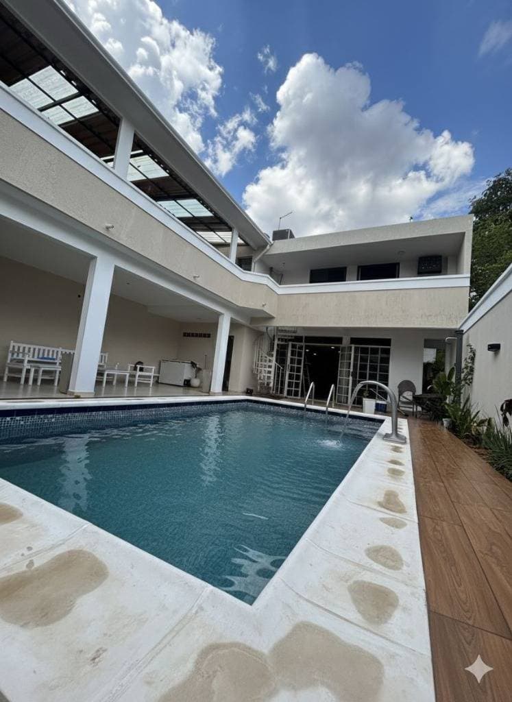 ALQUILO CASA DE LUJO EN PALMA LOMA - LUQUE