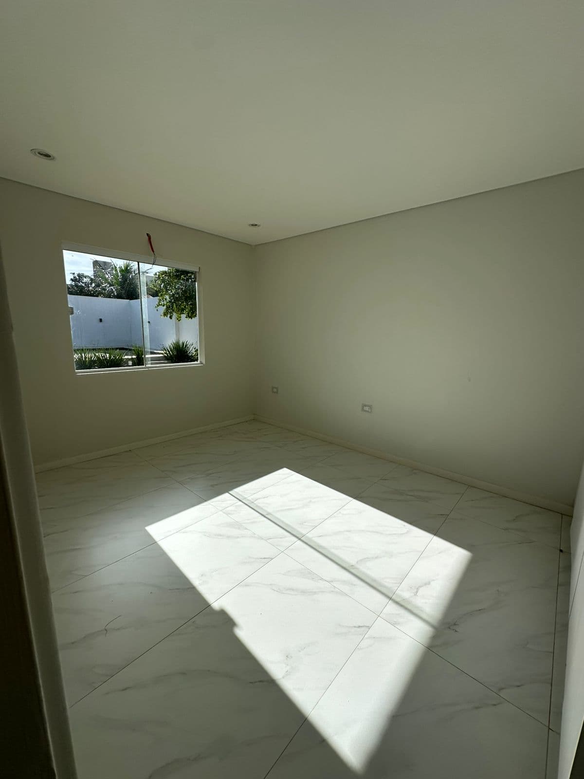 Vendo casa en Villa Elisa en el Barrio 29 de Setiembre – 2