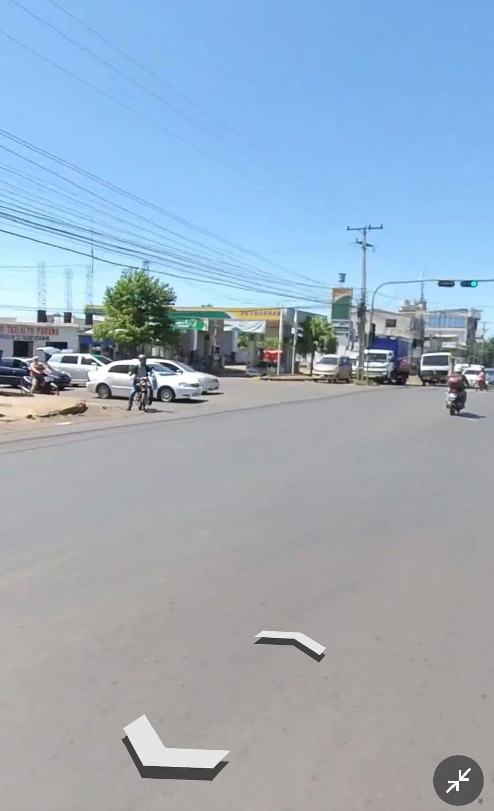 VENDO ESPECTACULAR INMUEBLE ESQUINA FRENTE AL MERCADO DE ABASTO CDE!! – 3