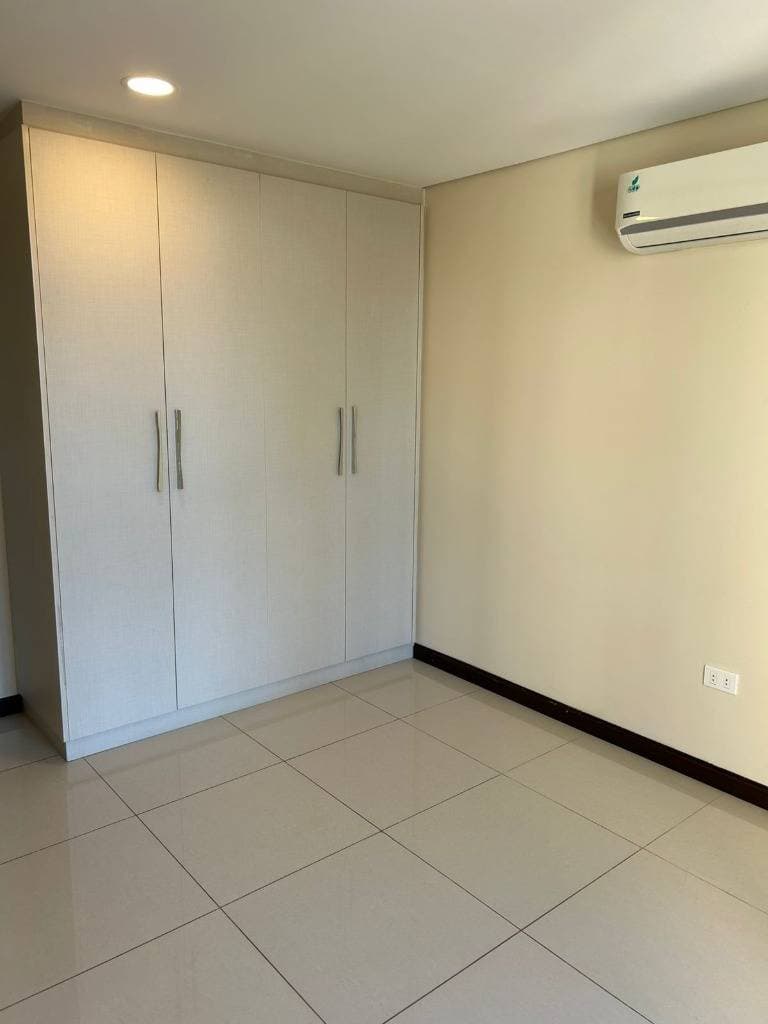 Alquiler Vivienda u Oficina a 200 metros de Shopping del Sol – 3