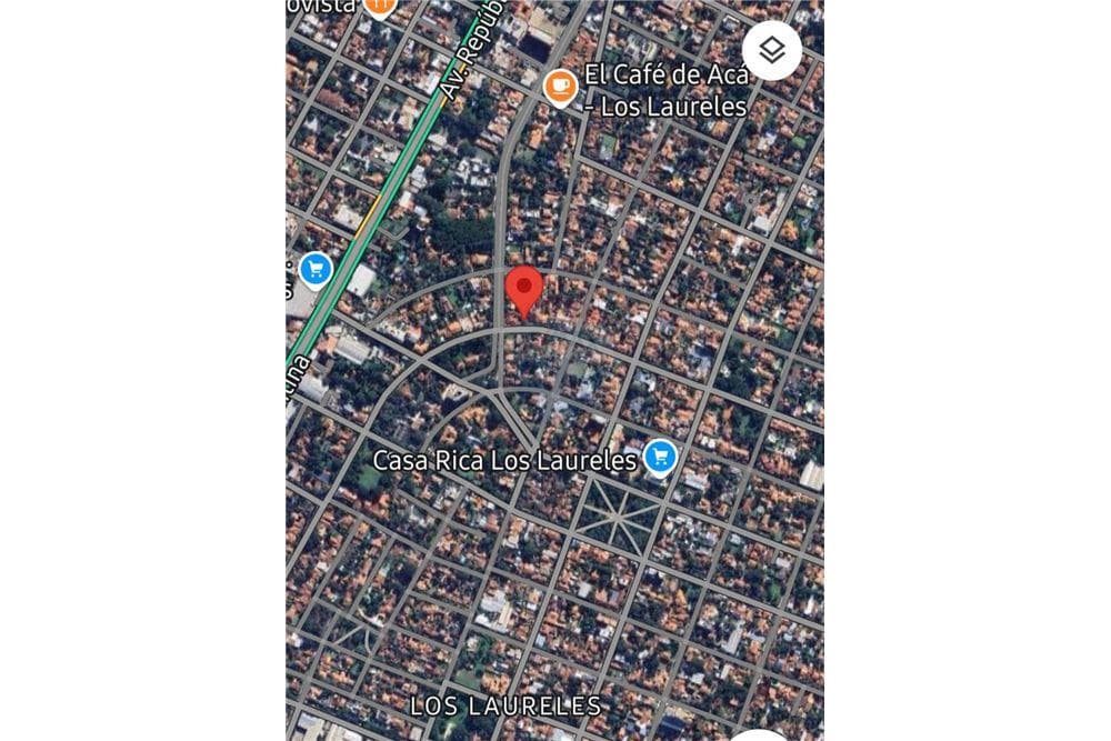 VENDO TERRENO EN LOS LAURELES
