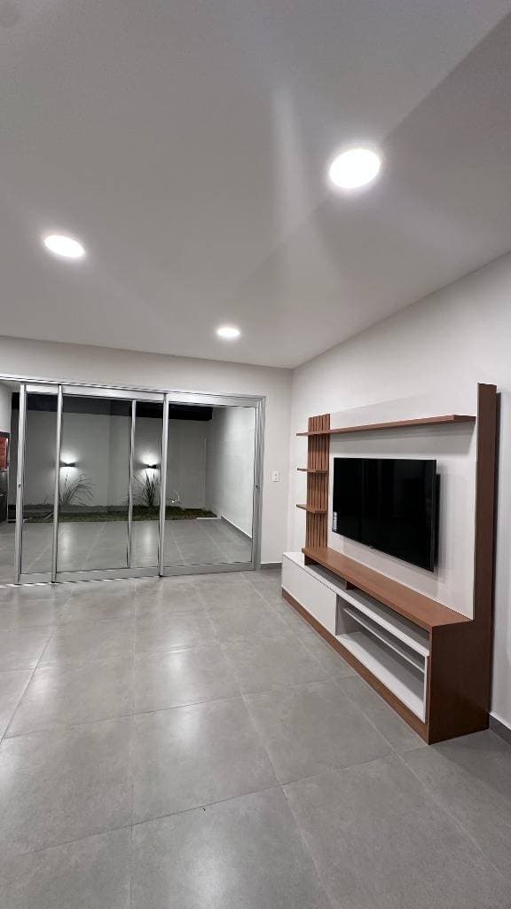 Vendo Dúplex A Estrenar En Fernando De La Mora – Zona Norte – 2