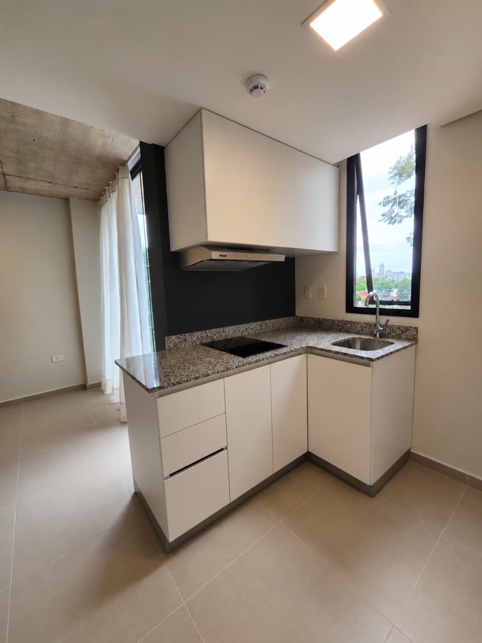 ALQUILO DEPARTAMENTO DE 1 HABITACION EN LUQUE – 3