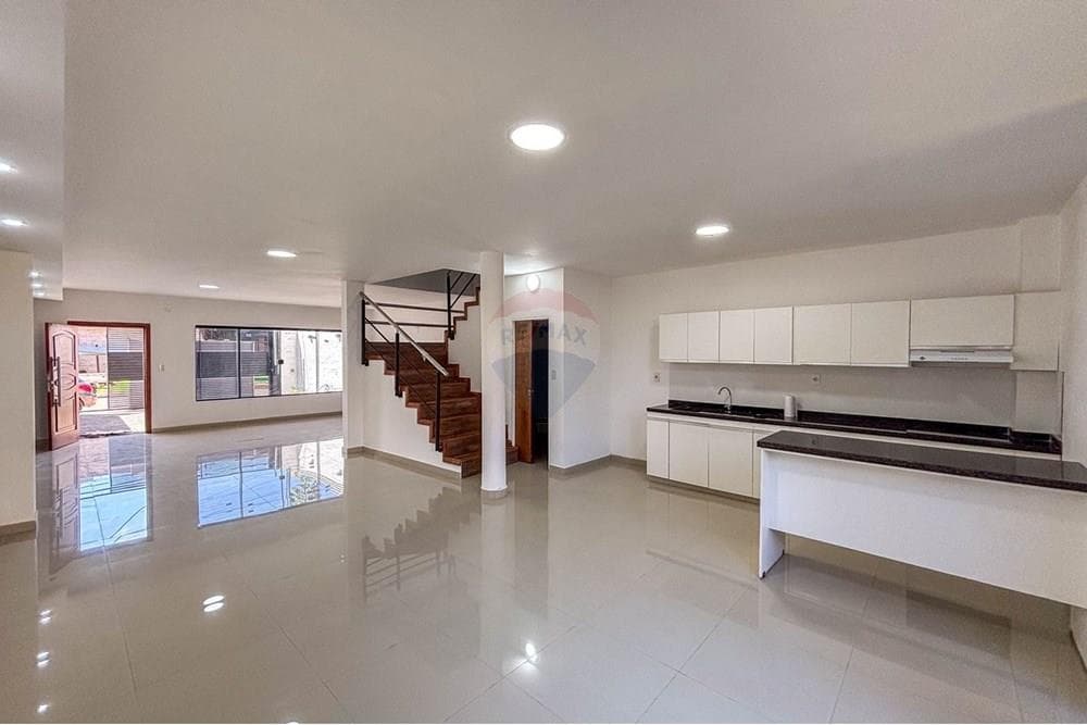 VENTA DE DUPLEX A ESTRENAS FERNANDO DE LA MORA