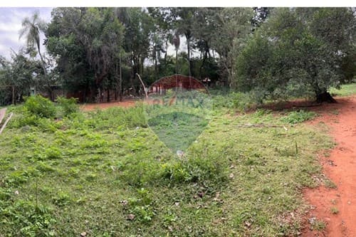 HERMOSO TERRENO EN ÑEMBY – 2