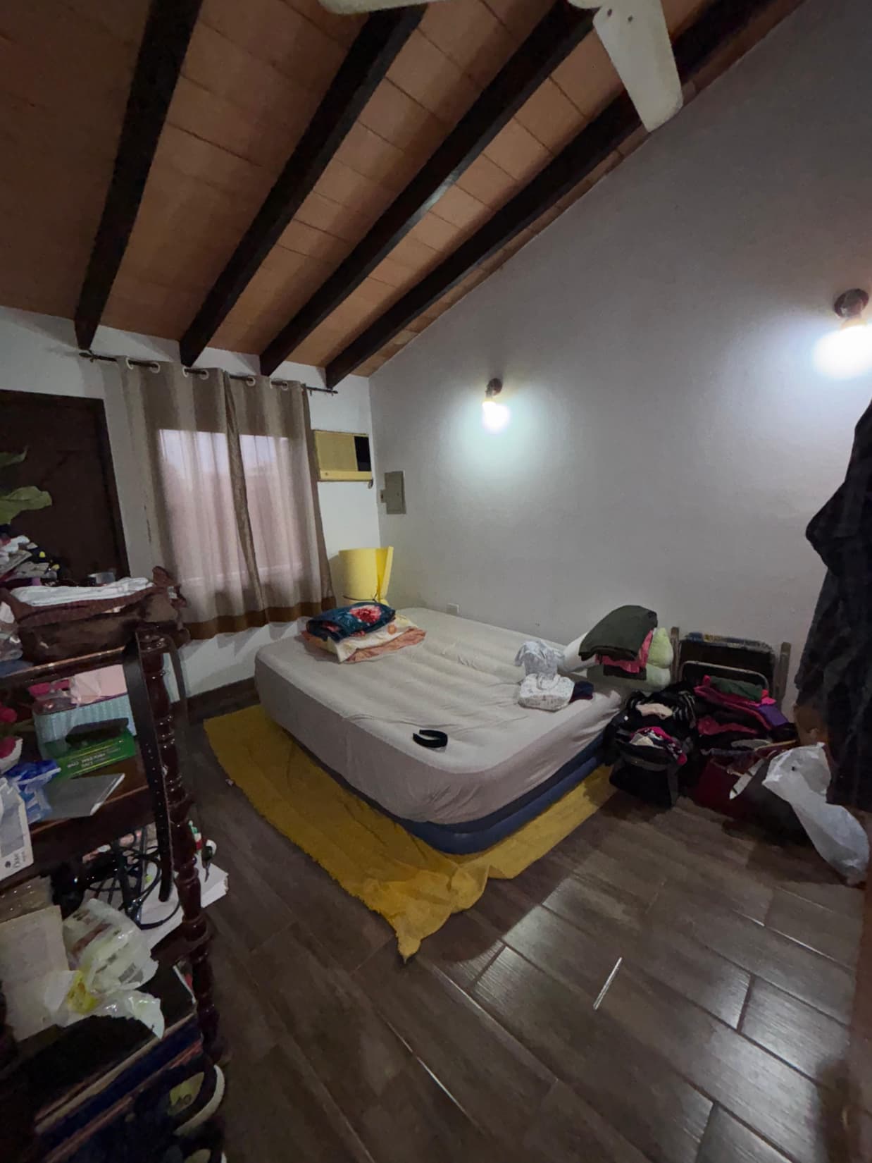 VEMNDO CASA EN LUQUE ! INVERSION CON VISION E HISTORIA – 2
